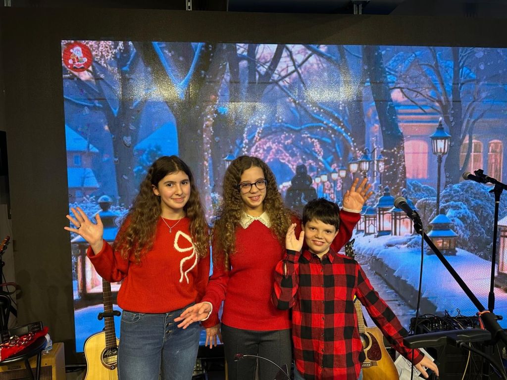 img-20241215-wa0050545075307886639993